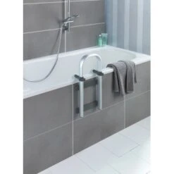 Wenko Badewannen-Einstiegshilfe Secura Premium Aluminium -Wenko 38246535 sb ambiente de 01