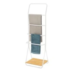 Wenko Handtuchhalter Verona Weiß Metall 51 X 156,5 X 40 Cm Weiß 8 Wenko Handtuchhalter Verona Weiß Metall 51 X 156,5 X 40 Cm Weiß -Wenko 90651 sb freisteller de 03